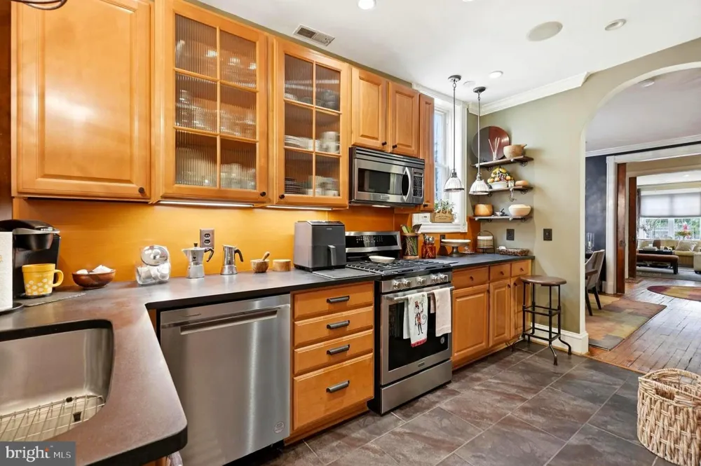 3493 HOLMEAD PLACE NW Washington, DC 20010