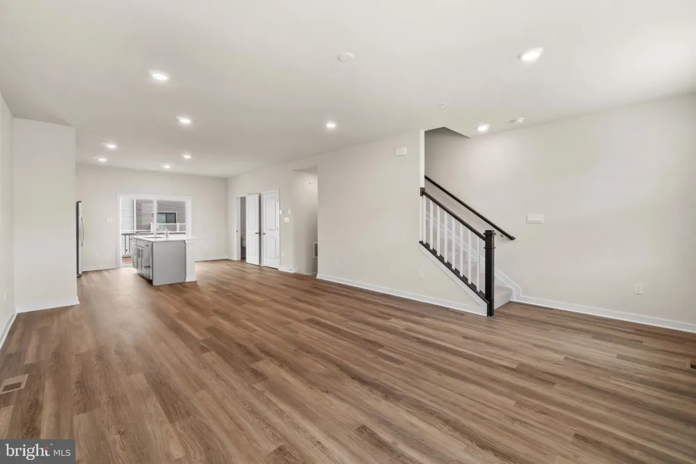 150 SOFT RUSH LANE La Plata, MD 20646