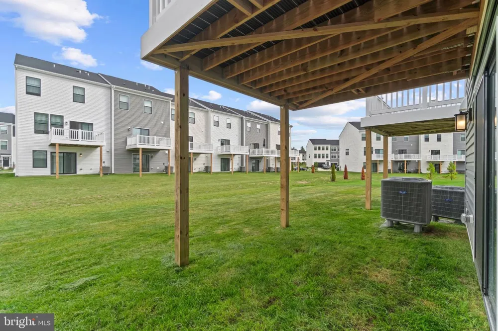 150 SOFT RUSH LANE La Plata, MD 20646