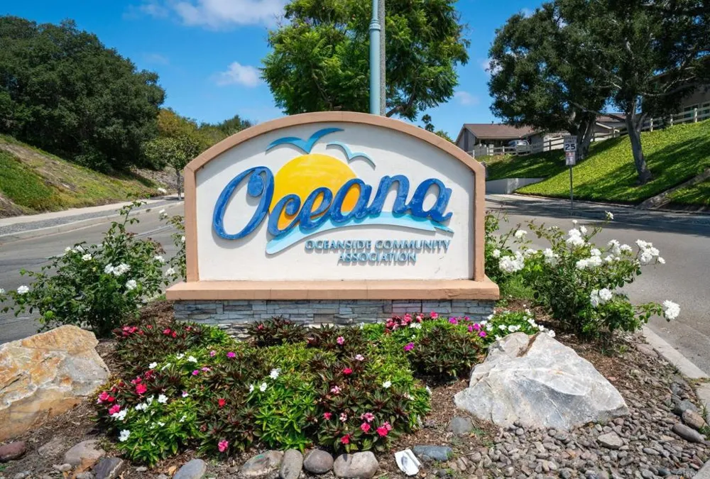 3747 Vista Campana S #45 Oceanside, CA 92057
