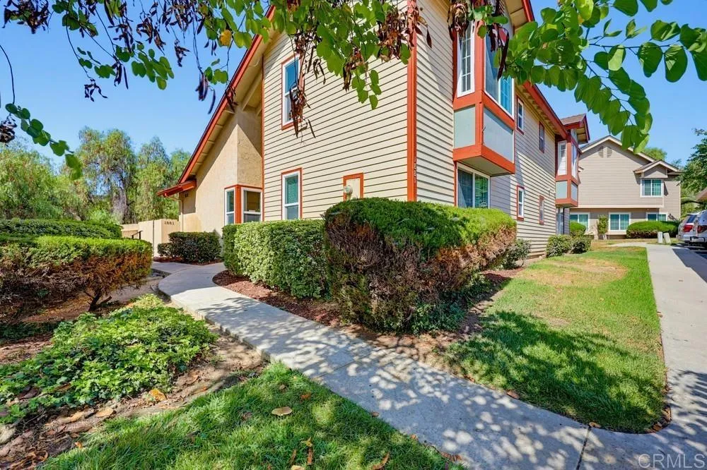 1881 MANZANA WAY San Diego, CA 92139