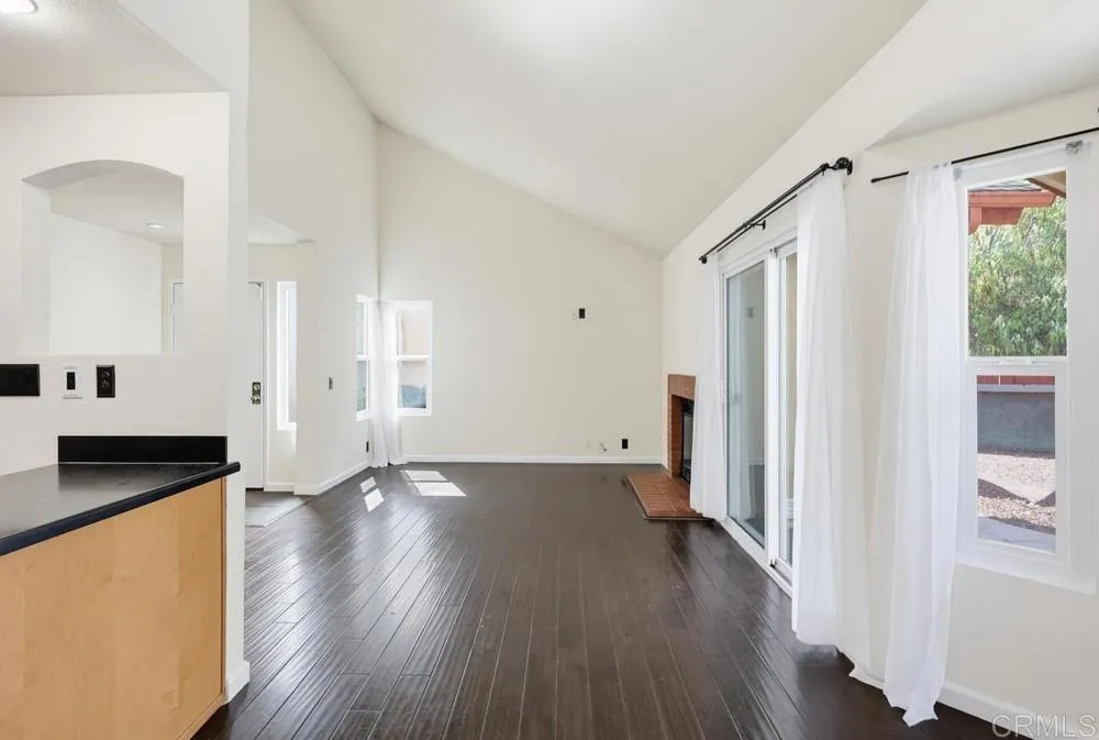 1881 MANZANA WAY San Diego, CA 92139