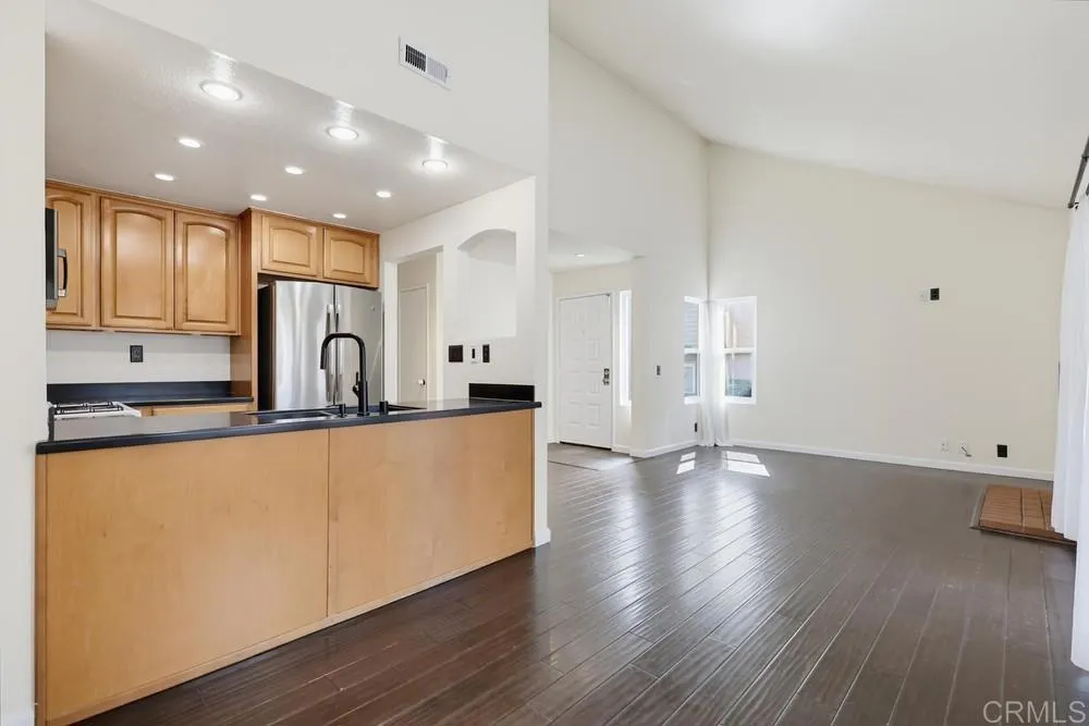 1881 MANZANA WAY San Diego, CA 92139