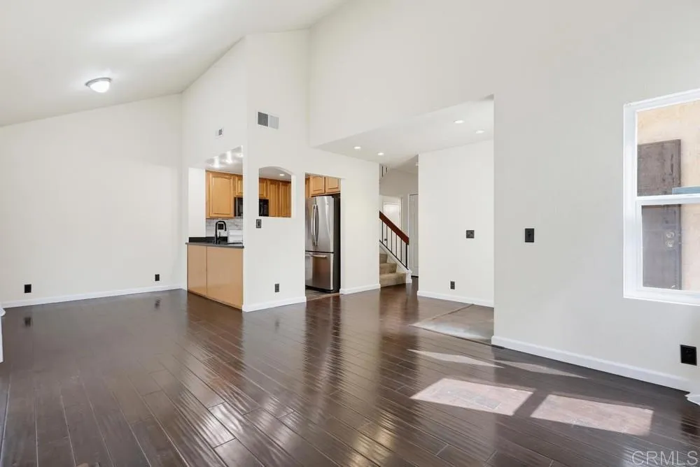 1881 MANZANA WAY San Diego, CA 92139