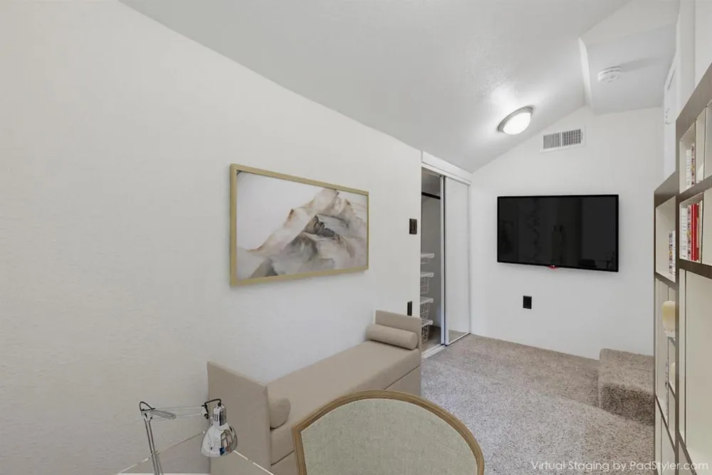 1881 MANZANA WAY San Diego, CA 92139