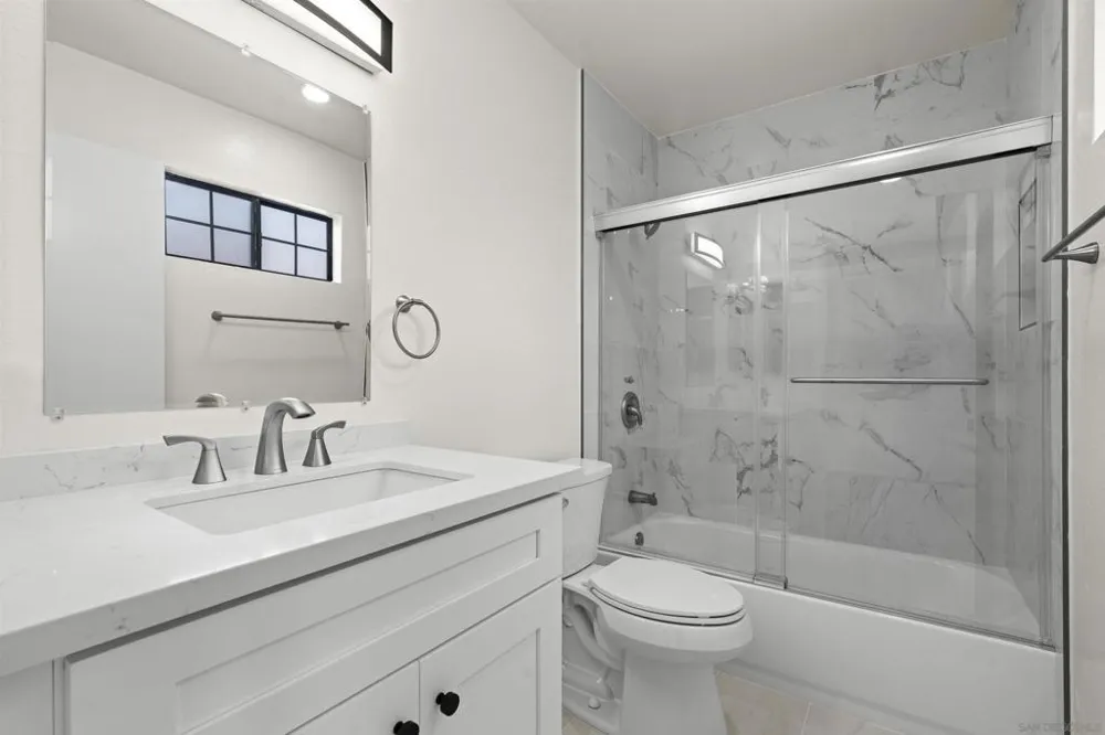 7966 Mission Vista San Diego, CA 92120