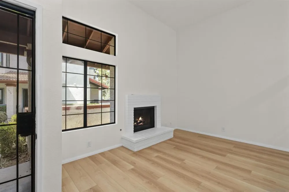 7966 Mission Vista San Diego, CA 92120