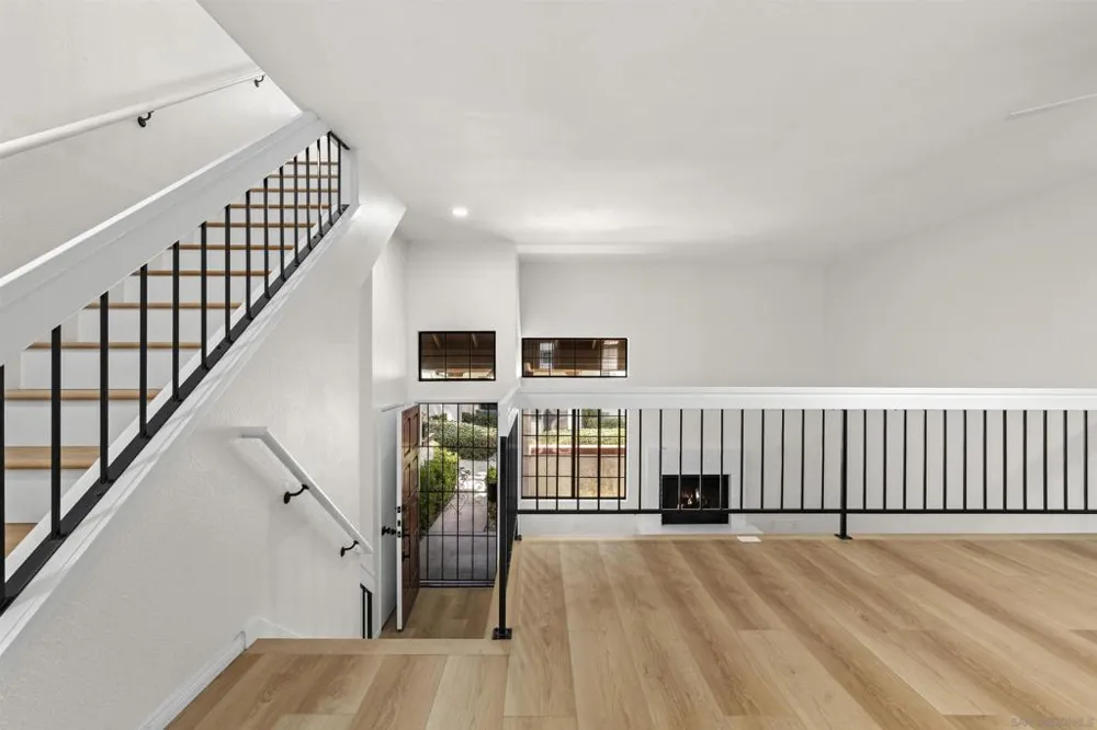 7966 Mission Vista San Diego, CA 92120