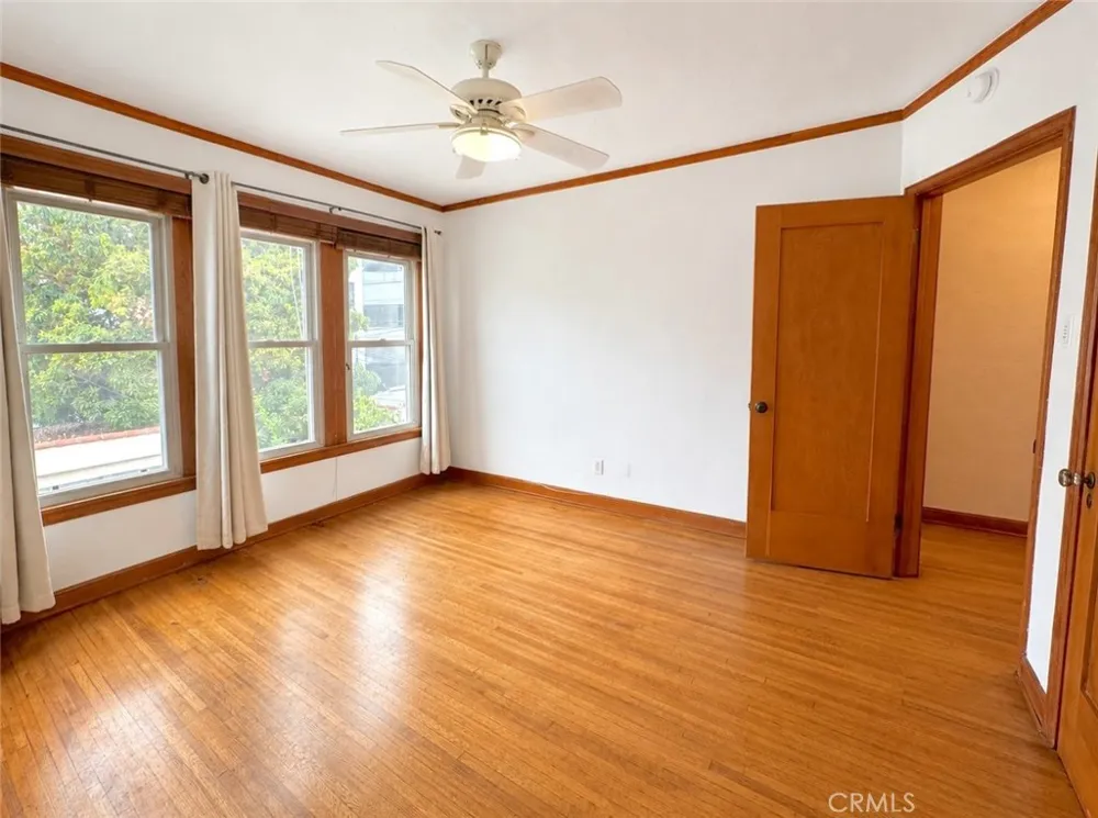 6622 W 6th Los Angeles, CA 90048