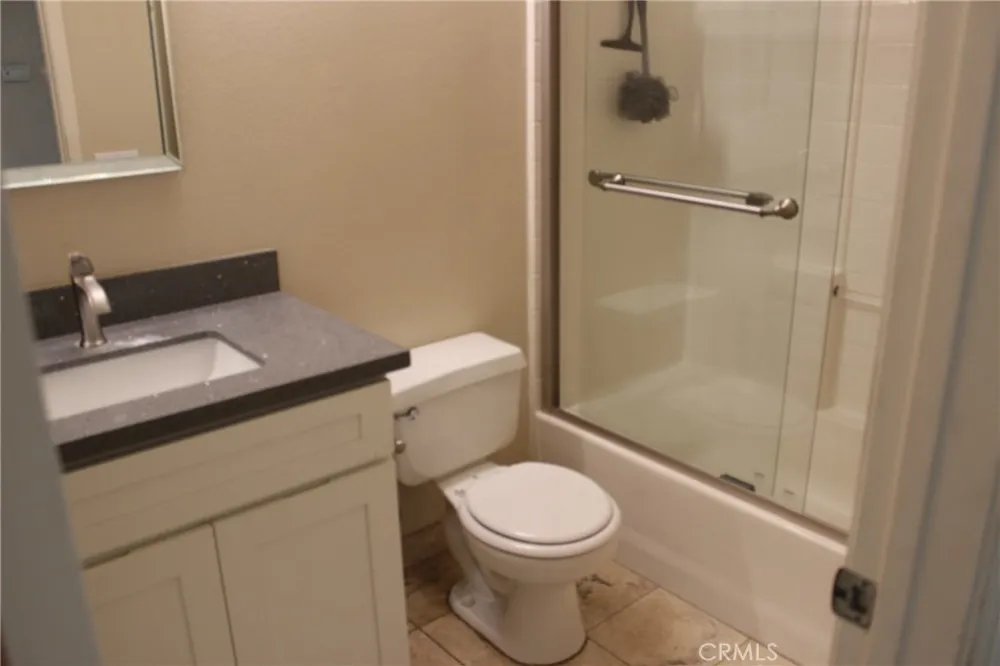 221 California Court Mission Viejo, CA 92692