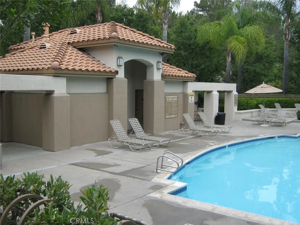 221 California Court Mission Viejo, CA 92692
