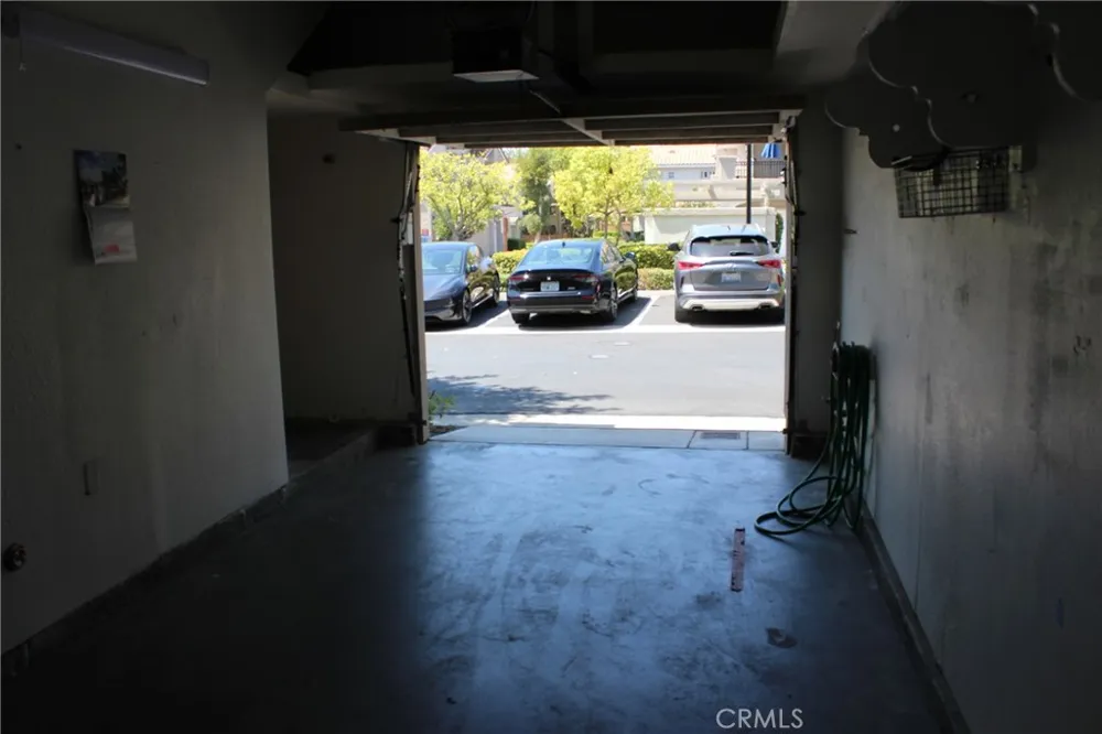 221 California Court Mission Viejo, CA 92692