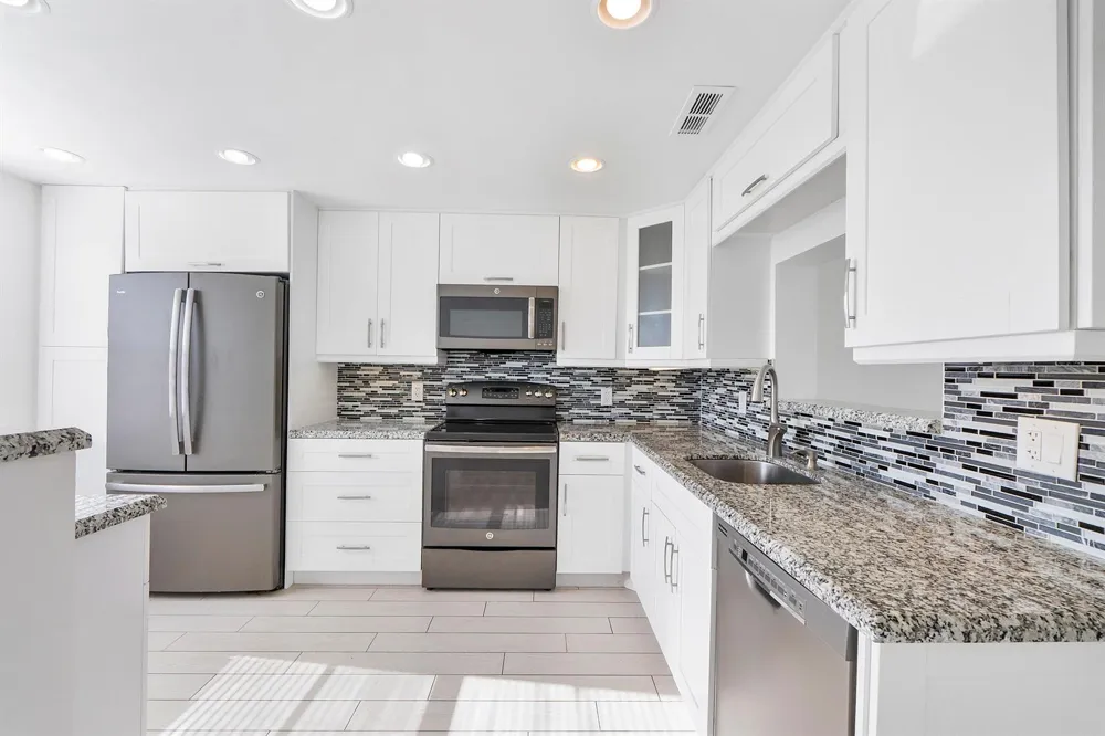 4072 Guildford D Boca Raton, FL 33434