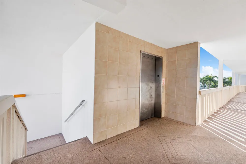 4072 Guildford D Boca Raton, FL 33434