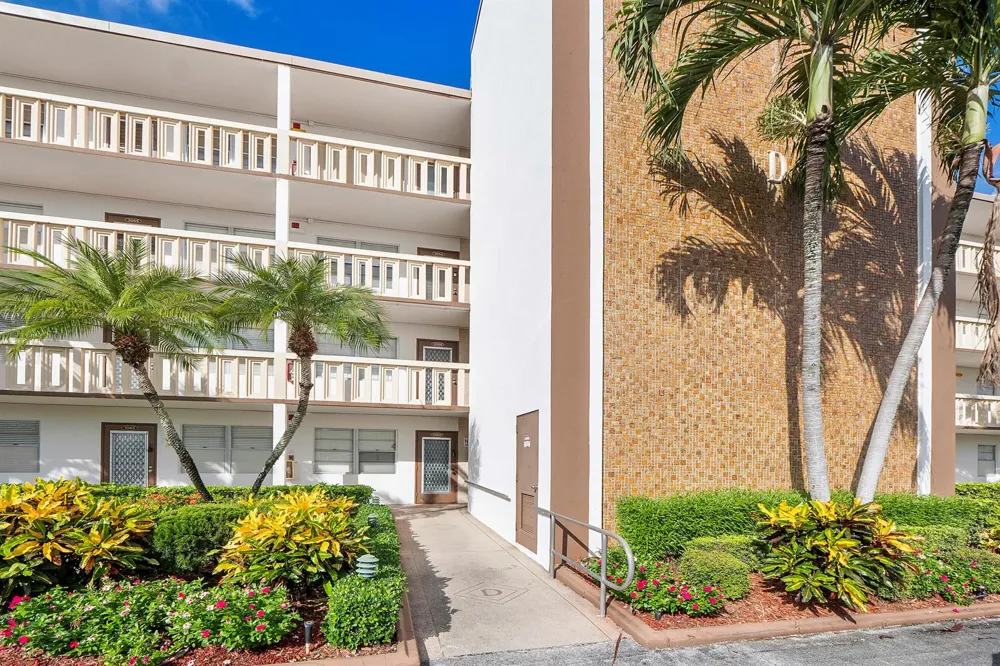 4072 Guildford D Boca Raton, FL 33434