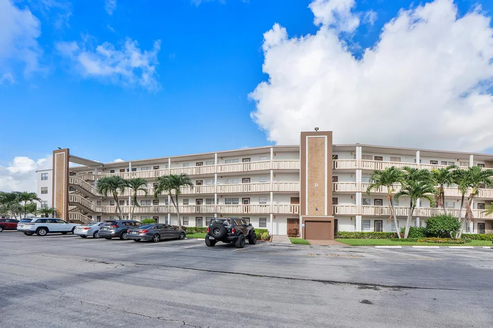 4072 Guildford D Boca Raton, FL 33434