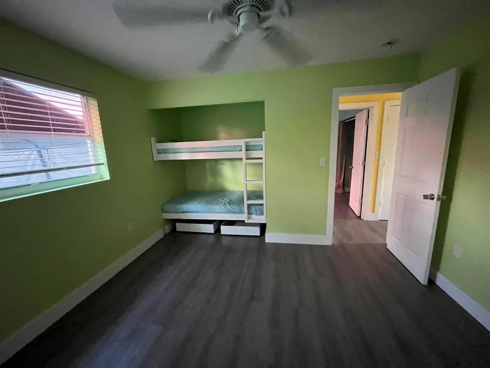 4400 APPLECREST DRIVE Palm Beach Gardens, FL 33410