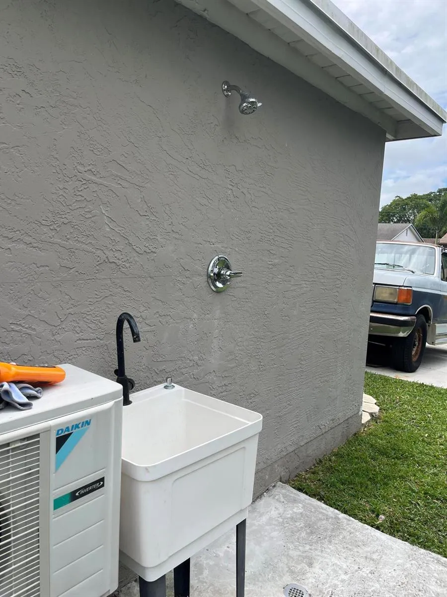 4400 APPLECREST DRIVE Palm Beach Gardens, FL 33410
