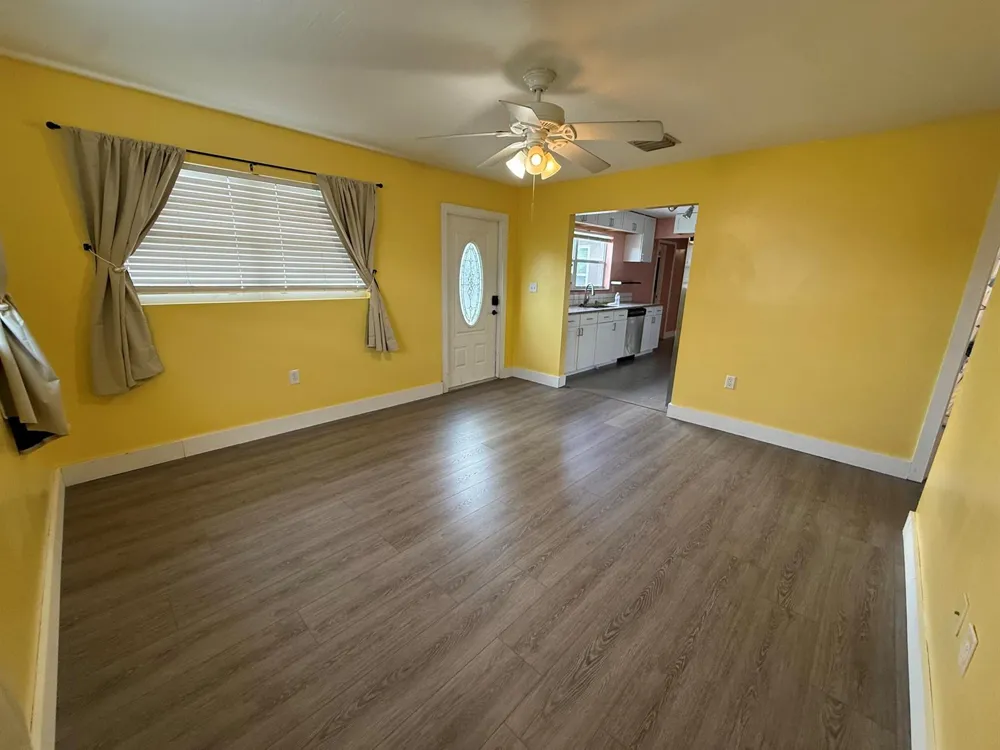 4400 APPLECREST DRIVE Palm Beach Gardens, FL 33410