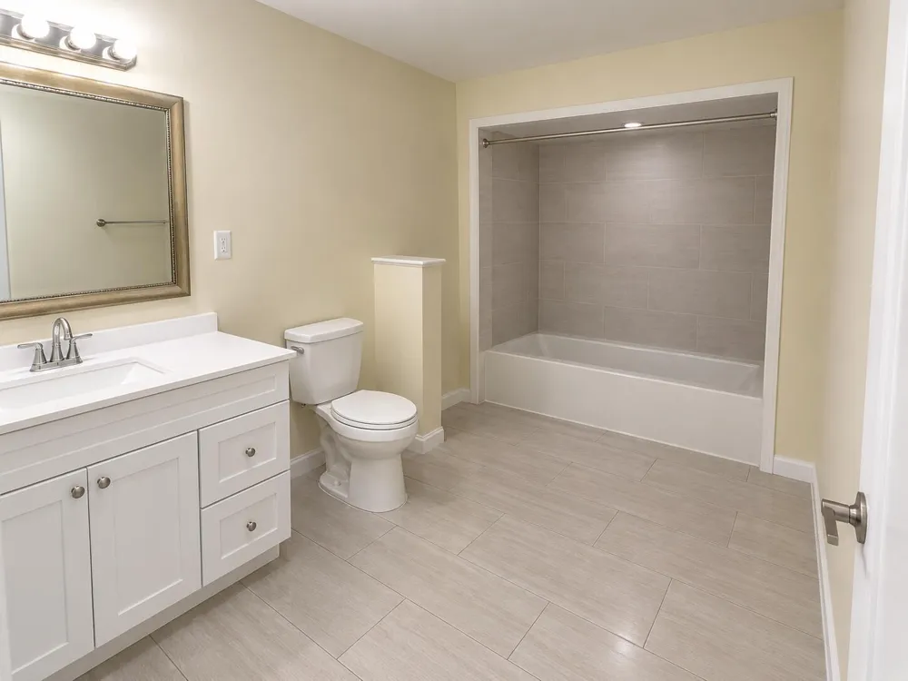 4206 NW 114th Terrace #06 Coral Springs, FL 33065