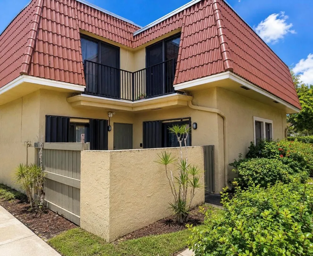 4206 NW 114th Terrace #06 Coral Springs, FL 33065