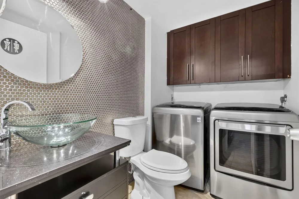 846 BLUE RIDGE CIRCLE West Palm Beach, FL 33409