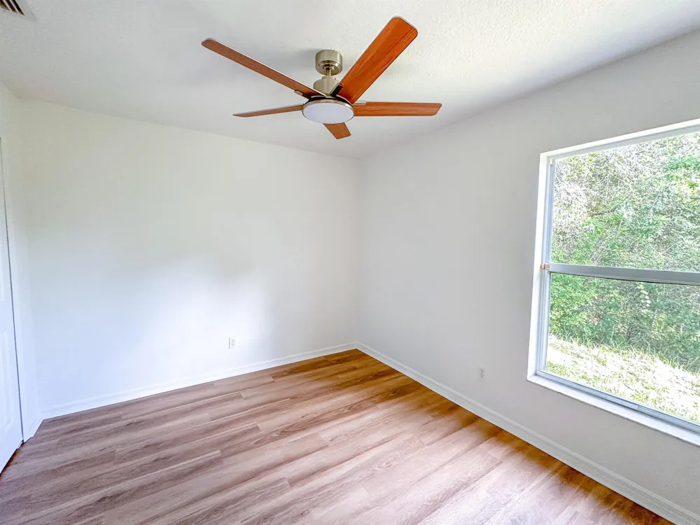 8455 102nd Court Vero Beach, FL 32967