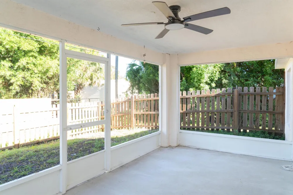 8455 102nd Court Vero Beach, FL 32967
