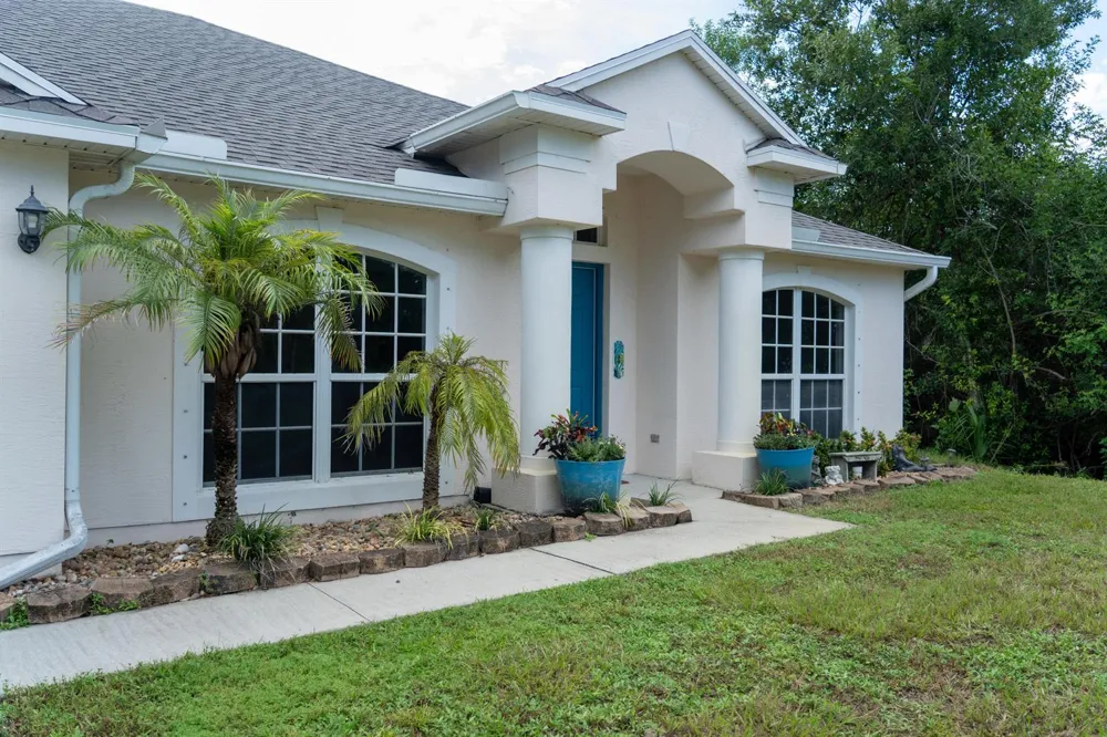 8455 102nd Court Vero Beach, FL 32967