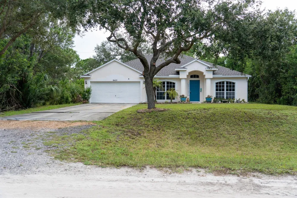 8455 102nd Court Vero Beach, FL 32967