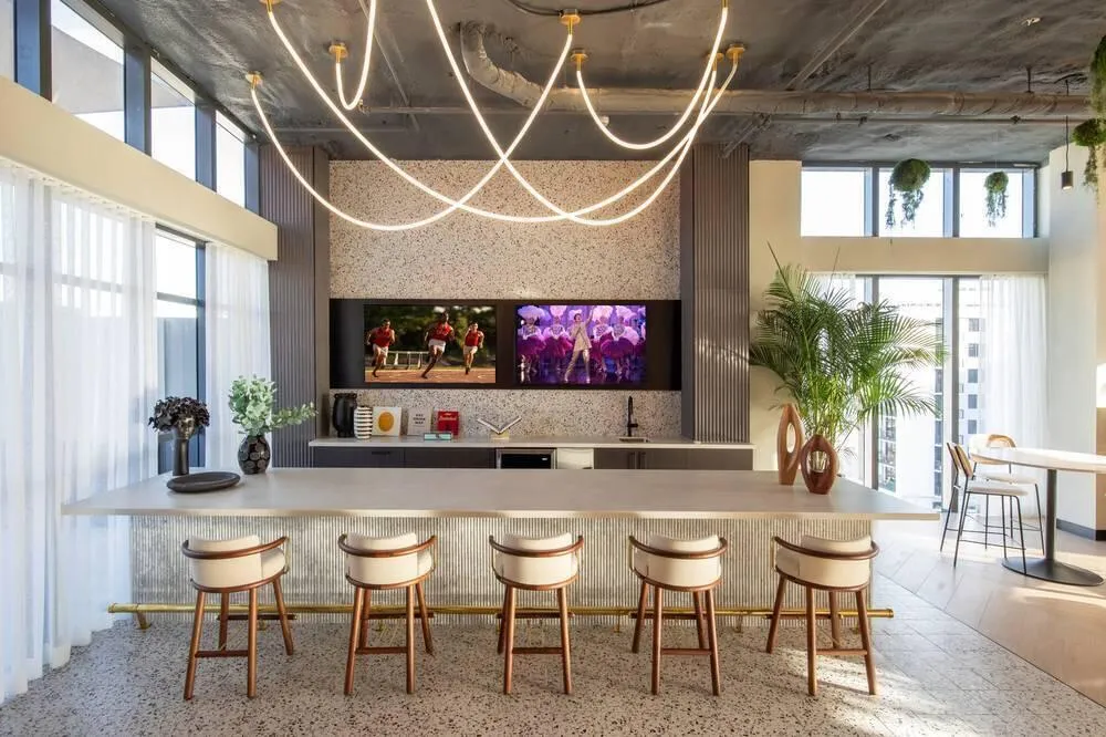 2150 Miami Avenue #W1115 Miami, FL 33127