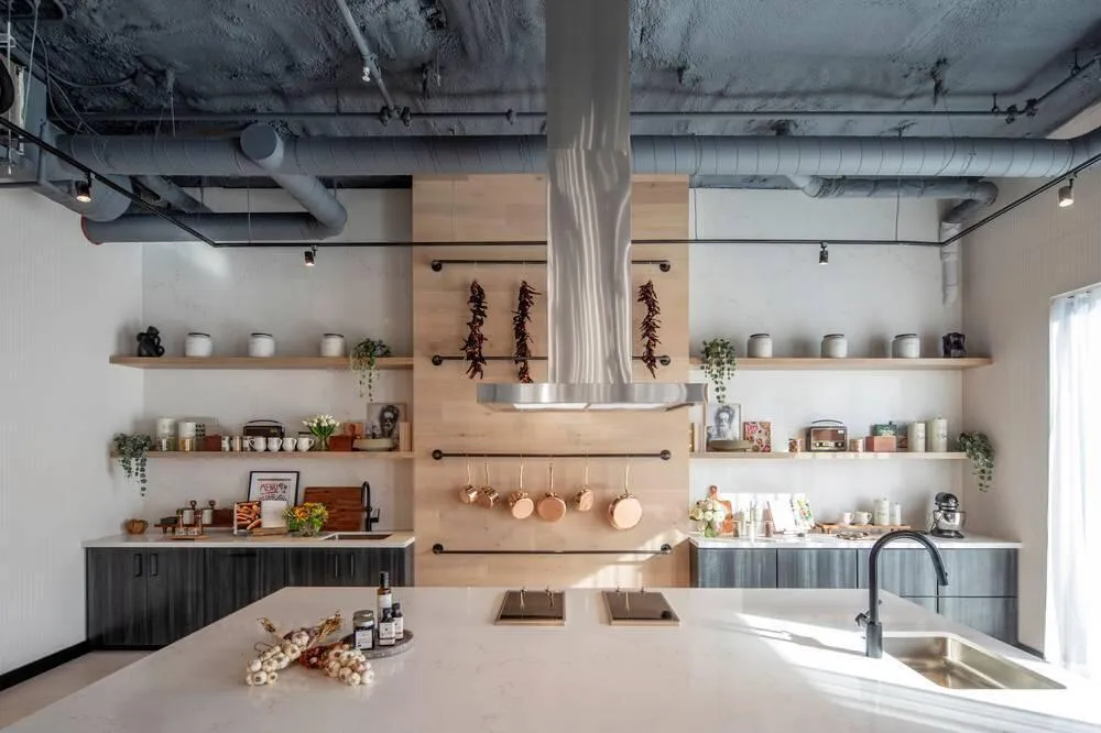 2150 Miami Avenue #W1115 Miami, FL 33127