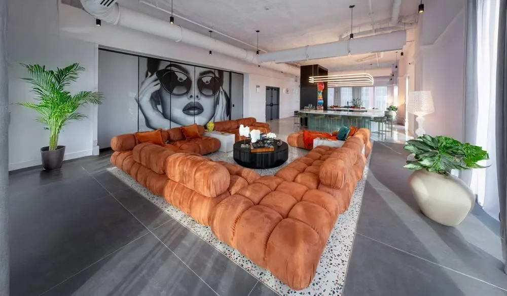 2150 Miami Avenue #W1115 Miami, FL 33127