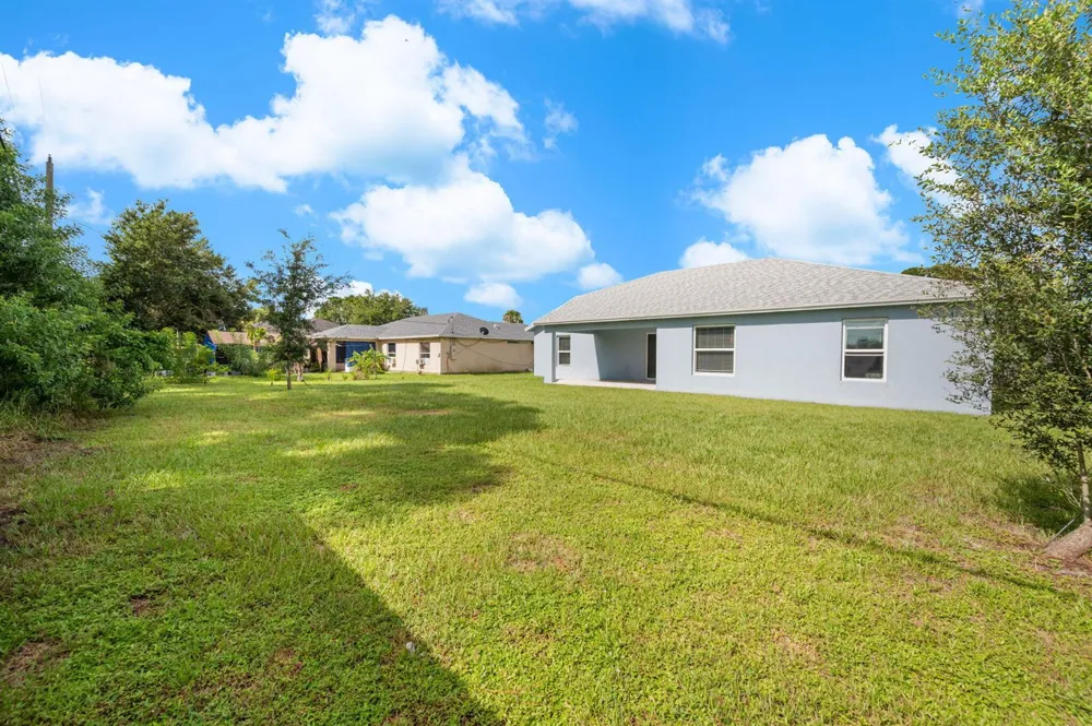 936 SW Harvard Road Port St. Lucie, FL 34953