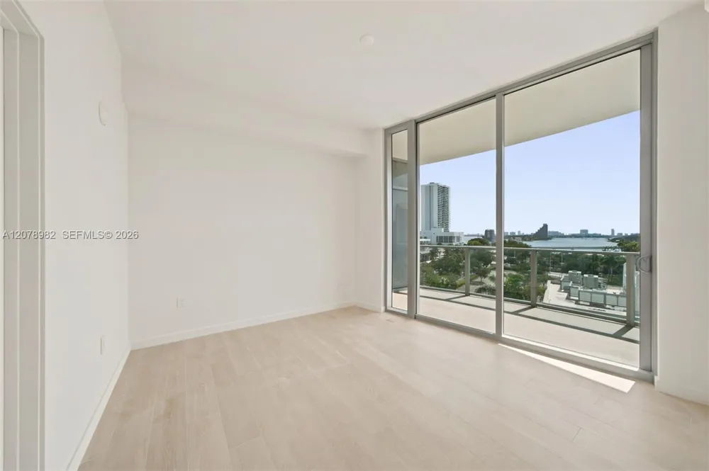 1400 Biscayne Blvd #505 Miami, FL 33132