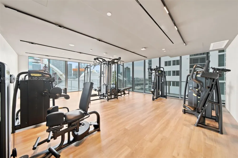1400 Biscayne Blvd #505 Miami, FL 33132
