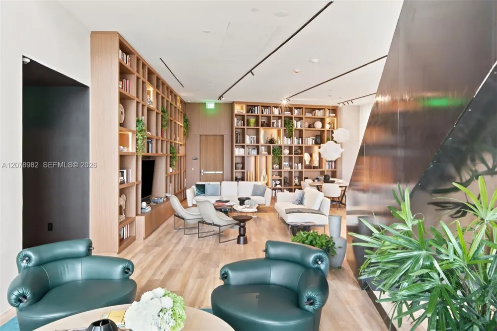 1400 Biscayne Blvd #505 Miami, FL 33132