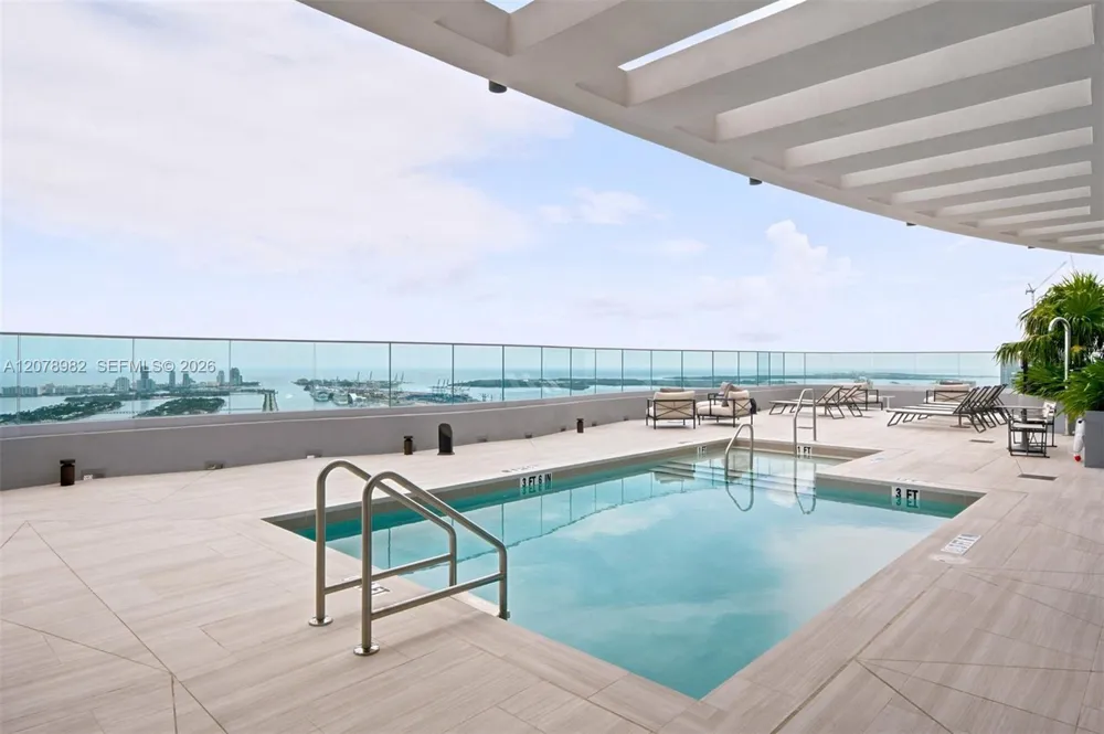 1400 Biscayne Blvd #505 Miami, FL 33132