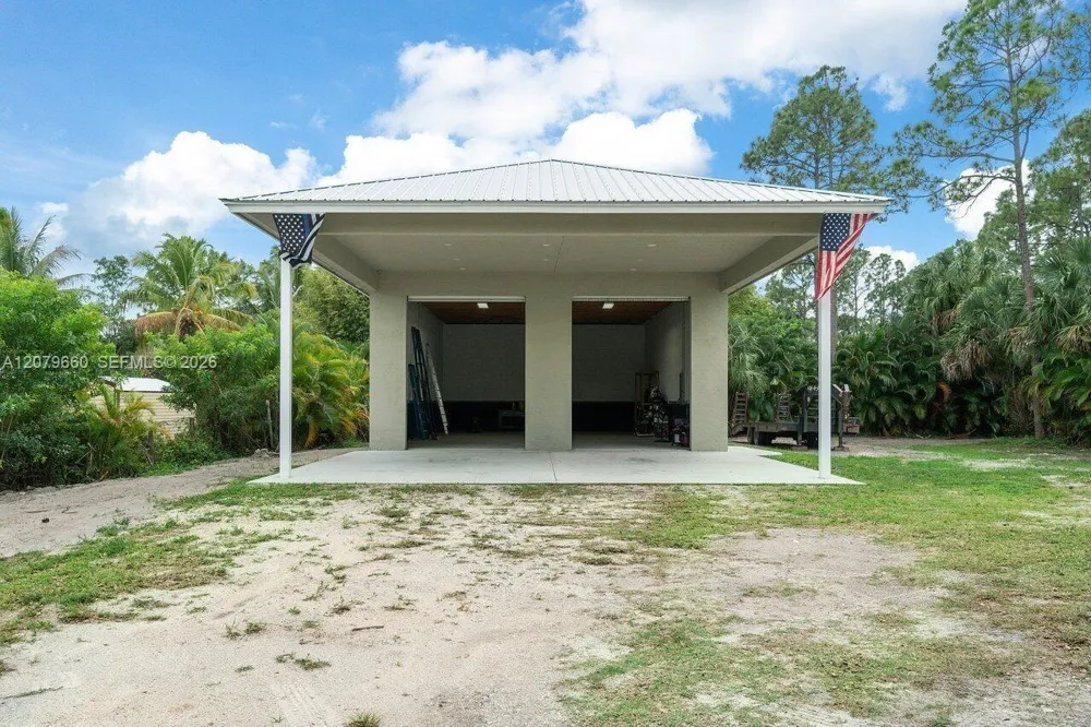 16298 90th St N Loxahatchee, FL 33470