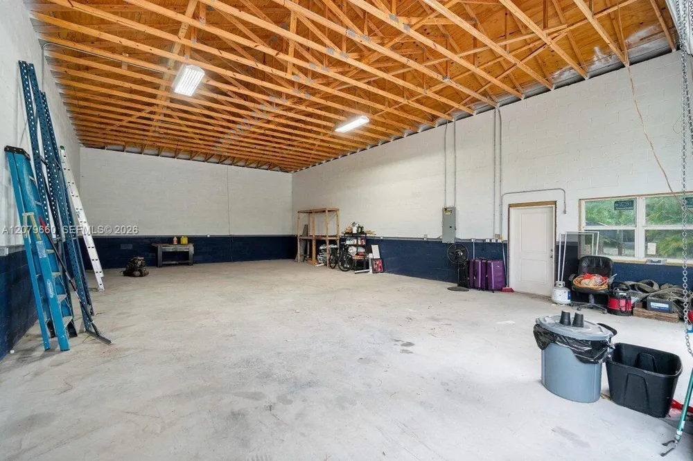 16298 90th St N Loxahatchee, FL 33470