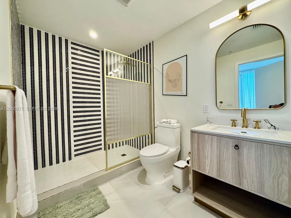 2700 NW 2nd Ave #430 Miami, FL 33127