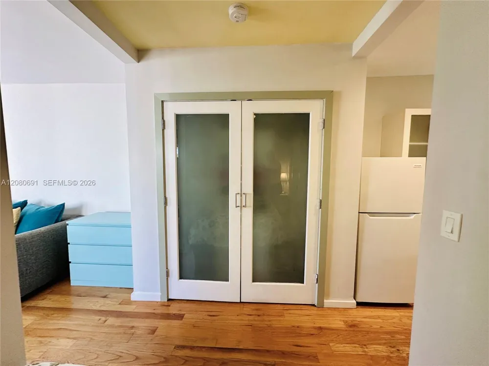 745 13th St #17 Miami Beach, FL 33139