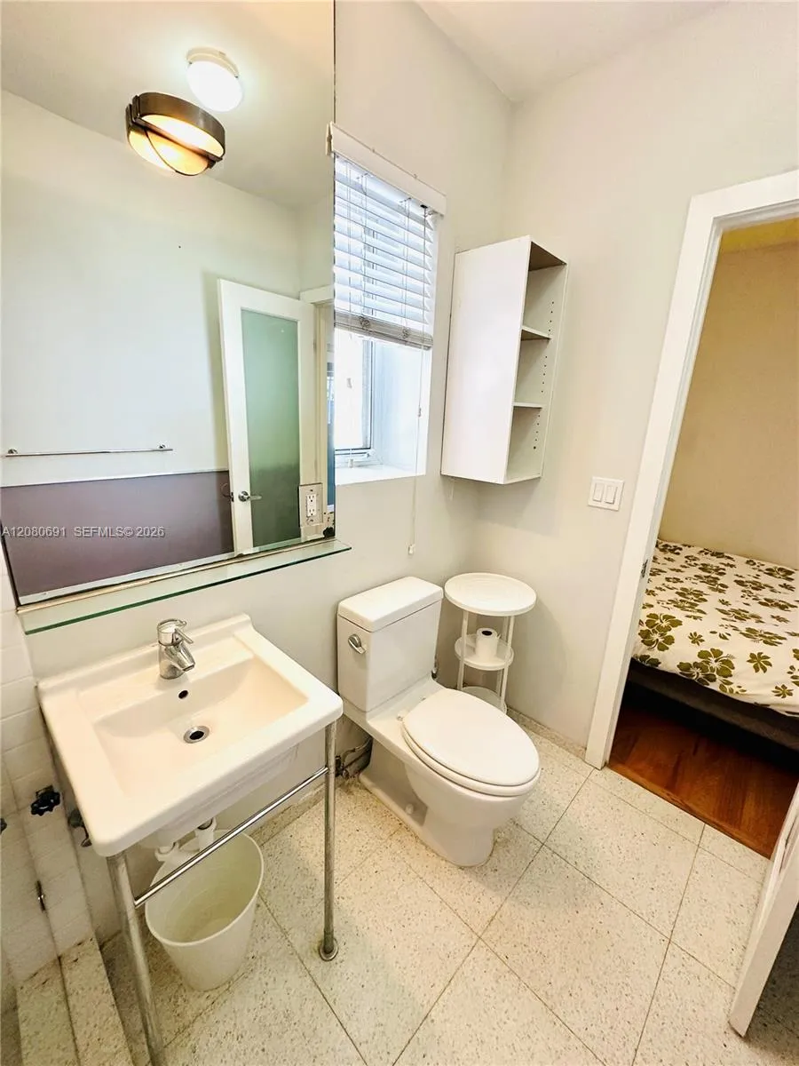 745 13th St #17 Miami Beach, FL 33139