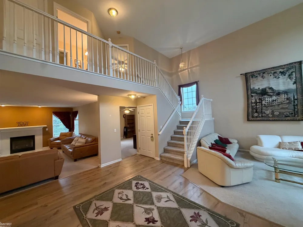 2295 Hidden Forest Drive Grand Blanc Charter Township, MI 48439