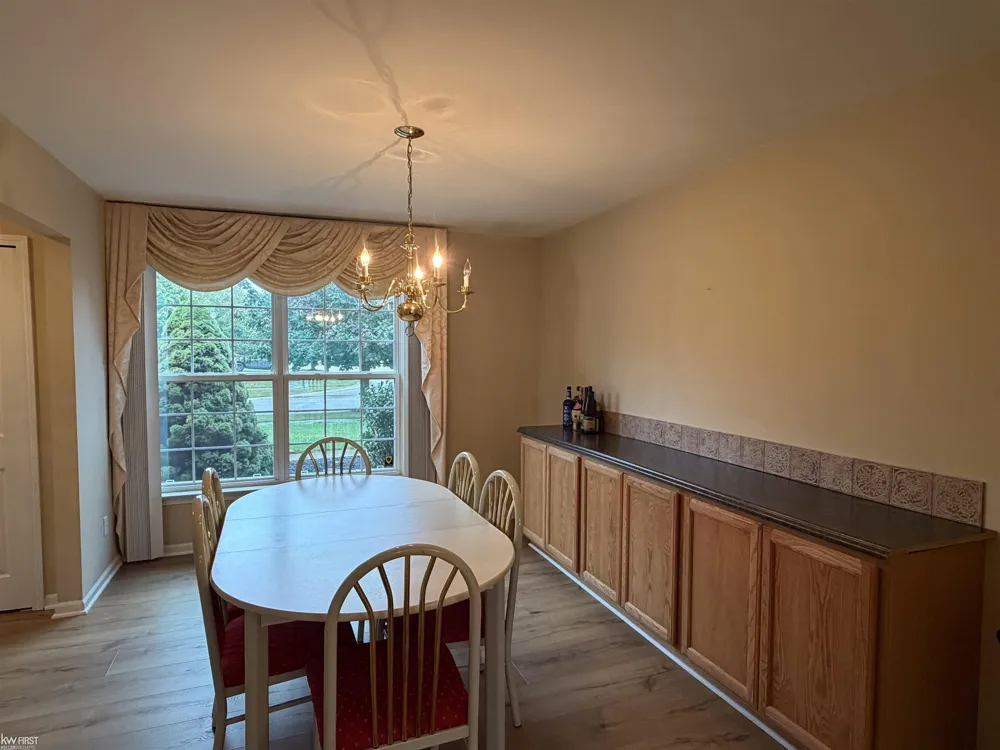2295 Hidden Forest Drive Grand Blanc Charter Township, MI 48439