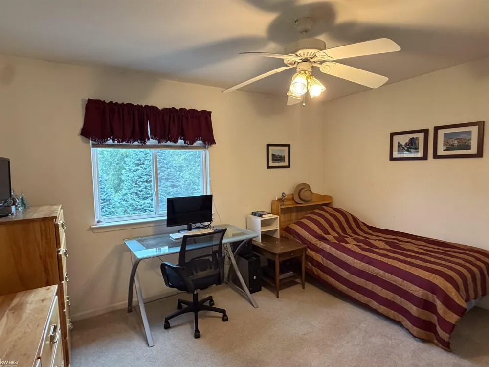 2295 Hidden Forest Drive Grand Blanc Charter Township, MI 48439