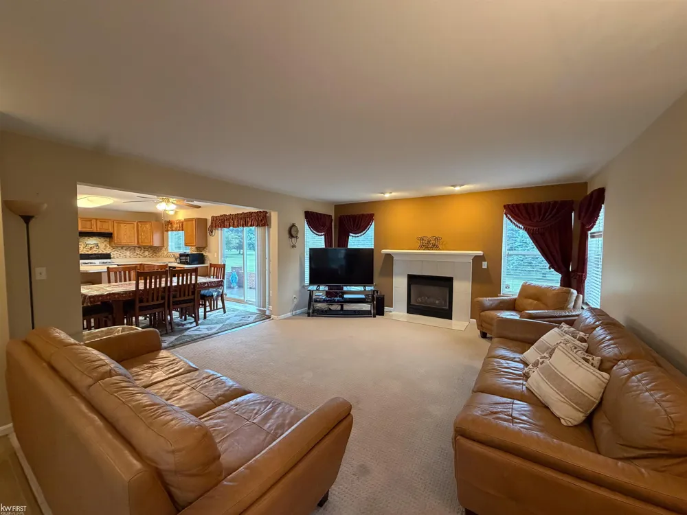 2295 Hidden Forest Drive Grand Blanc Charter Township, MI 48439