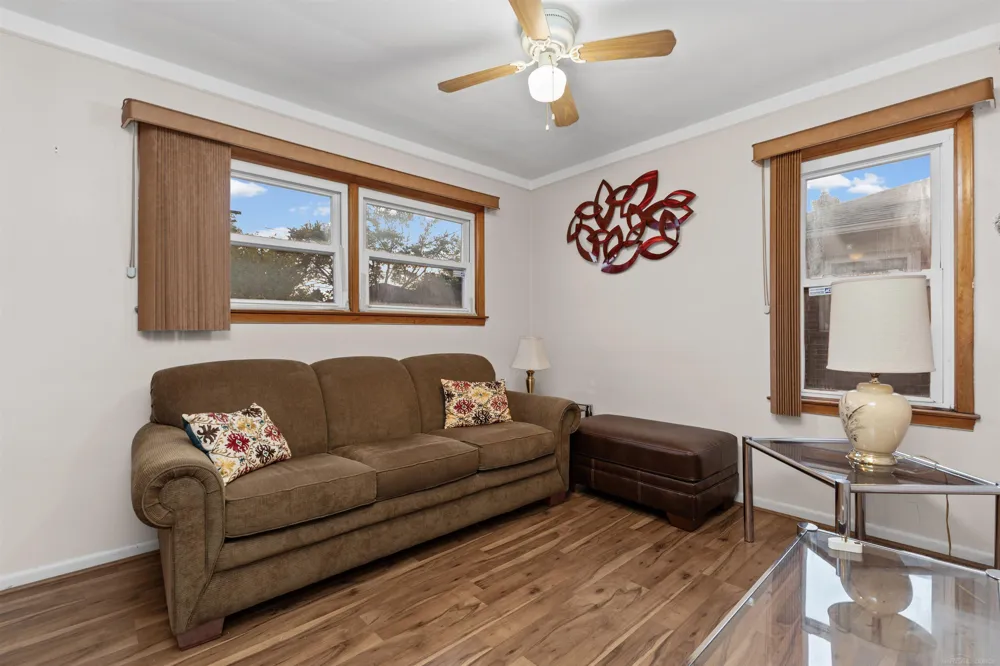 19708 California Street St Clair Shores City, MI 48080