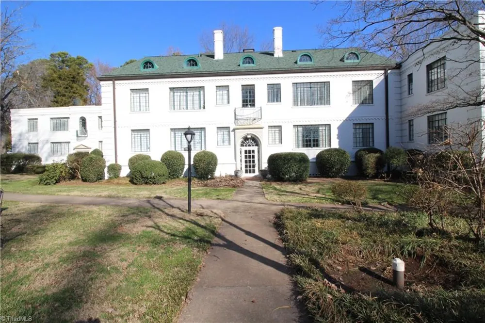 1700 B7 Elm Street Greensboro, NC 27408