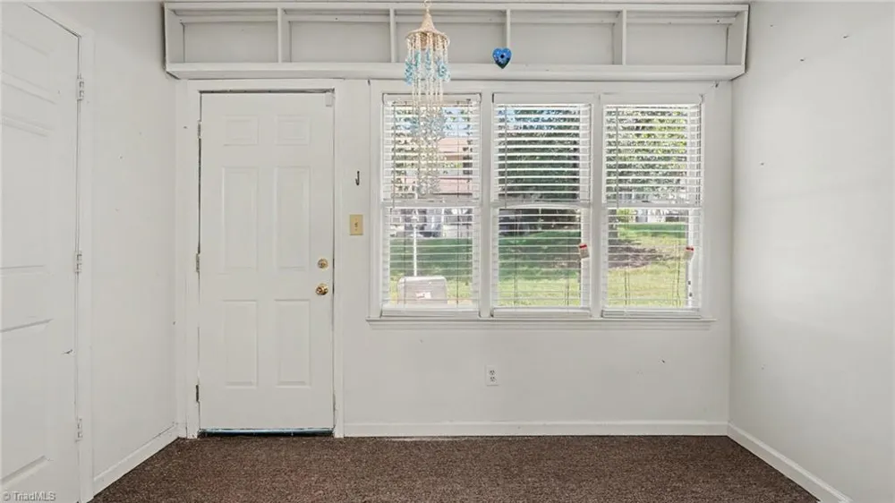1001 Rock Knoll Court #228 Winston-Salem, NC 27107